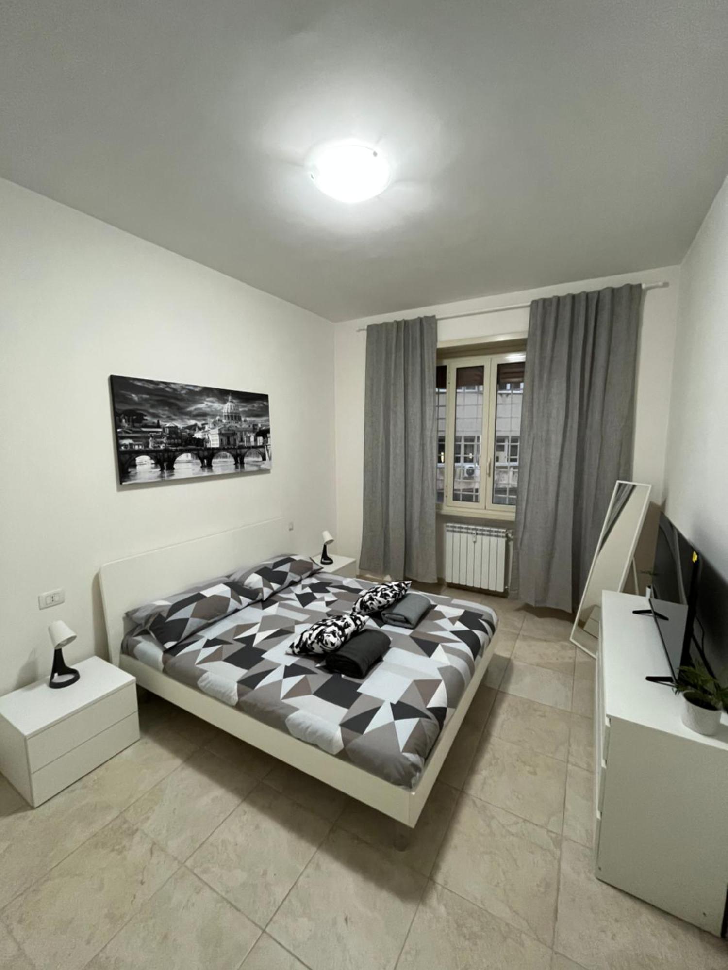 Monti Exclusive Apartment Roma Esterno foto