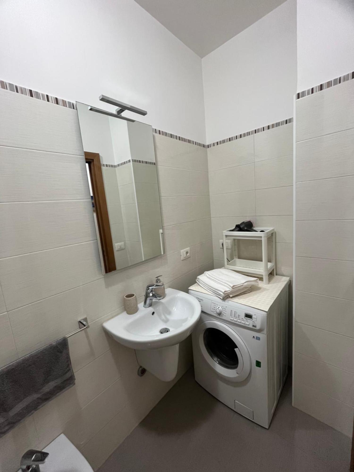 Monti Exclusive Apartment Roma Esterno foto